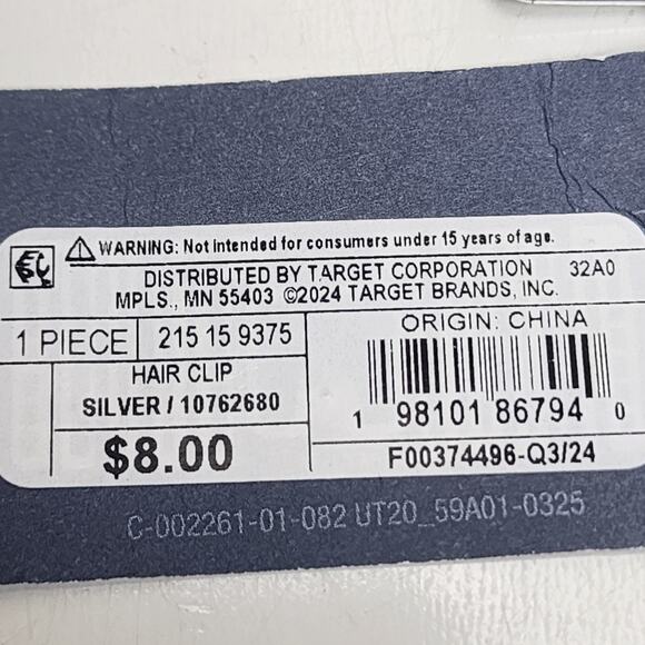 Target Universal Thread Set of 4 Silver Colored Plastic Butterfly Hair Clips NWT - Picture 5 of 7